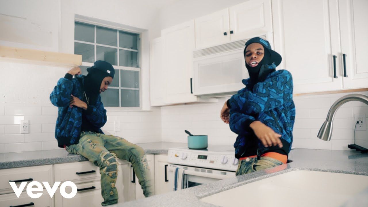 Lil Poppa – Mask On (Official Music Video)